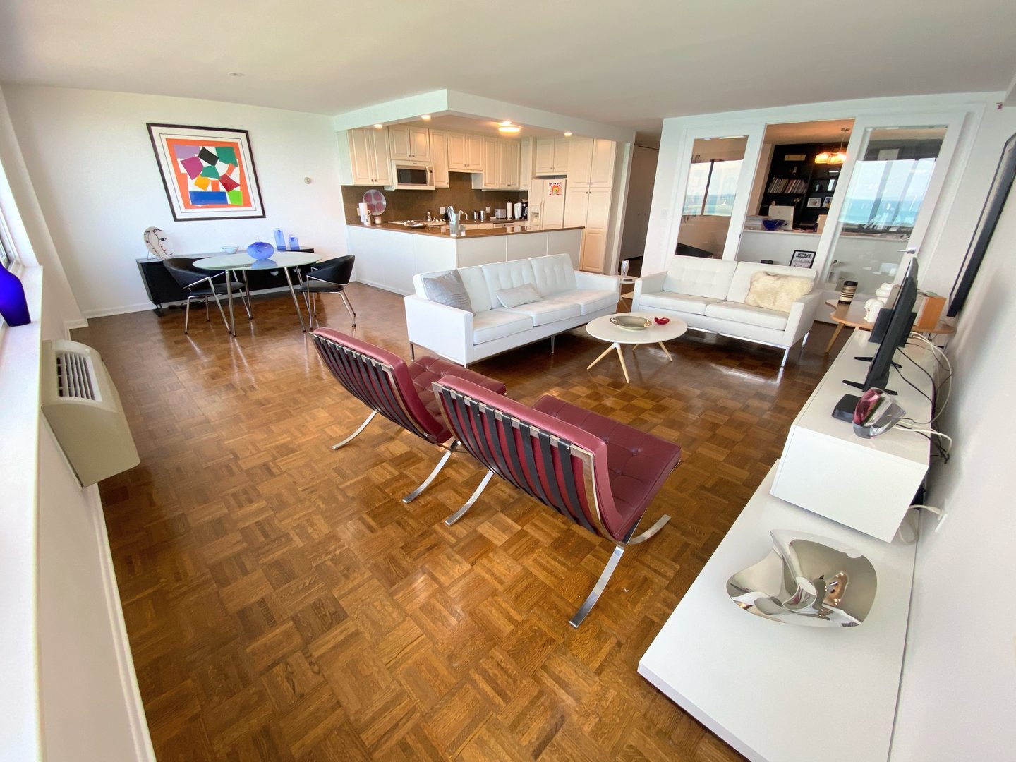 1440 N Lake Shore Drive 12h Property Photo 14