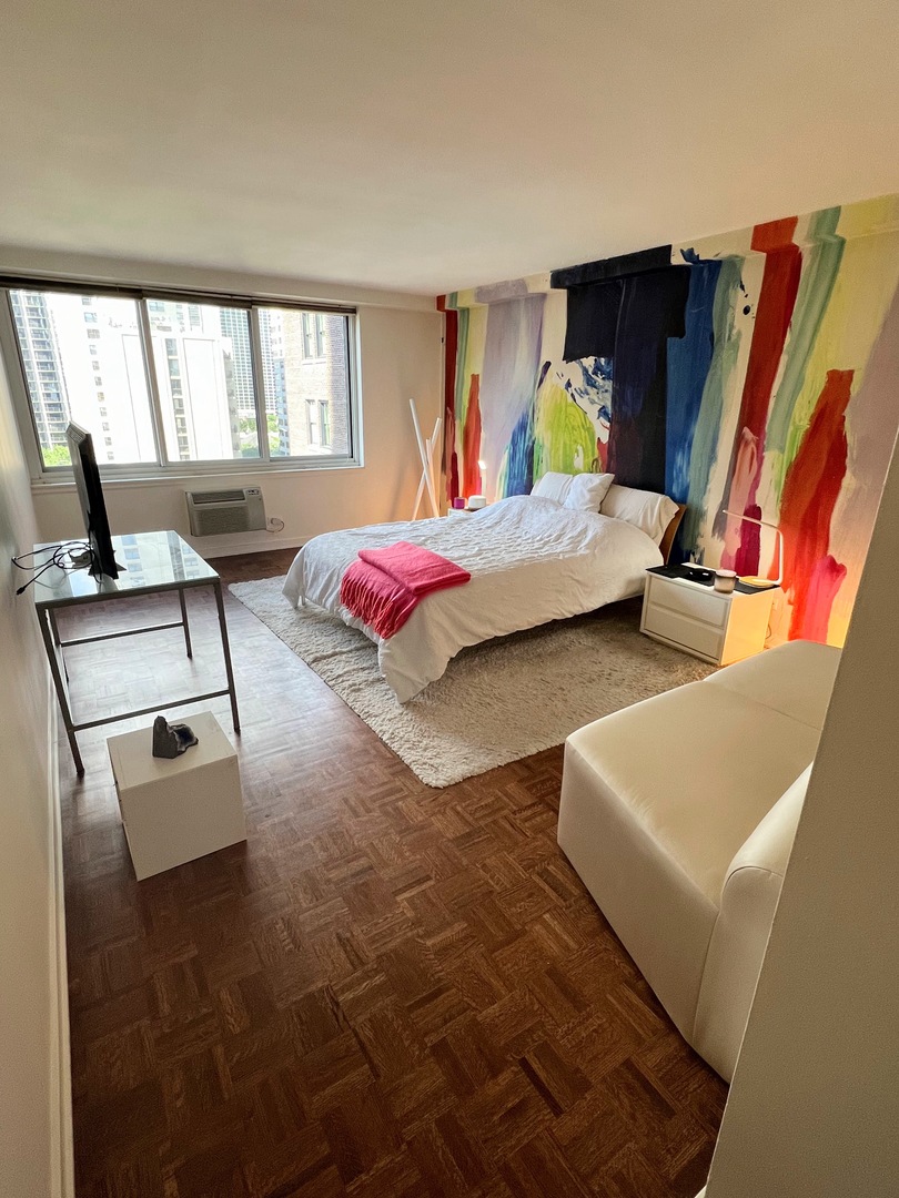 1440 N Lake Shore Drive 12h Property Photo 18