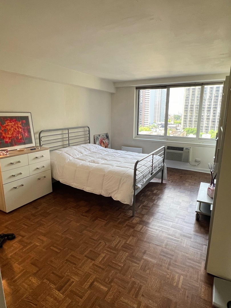 1440 N Lake Shore Drive 12h Property Photo 20