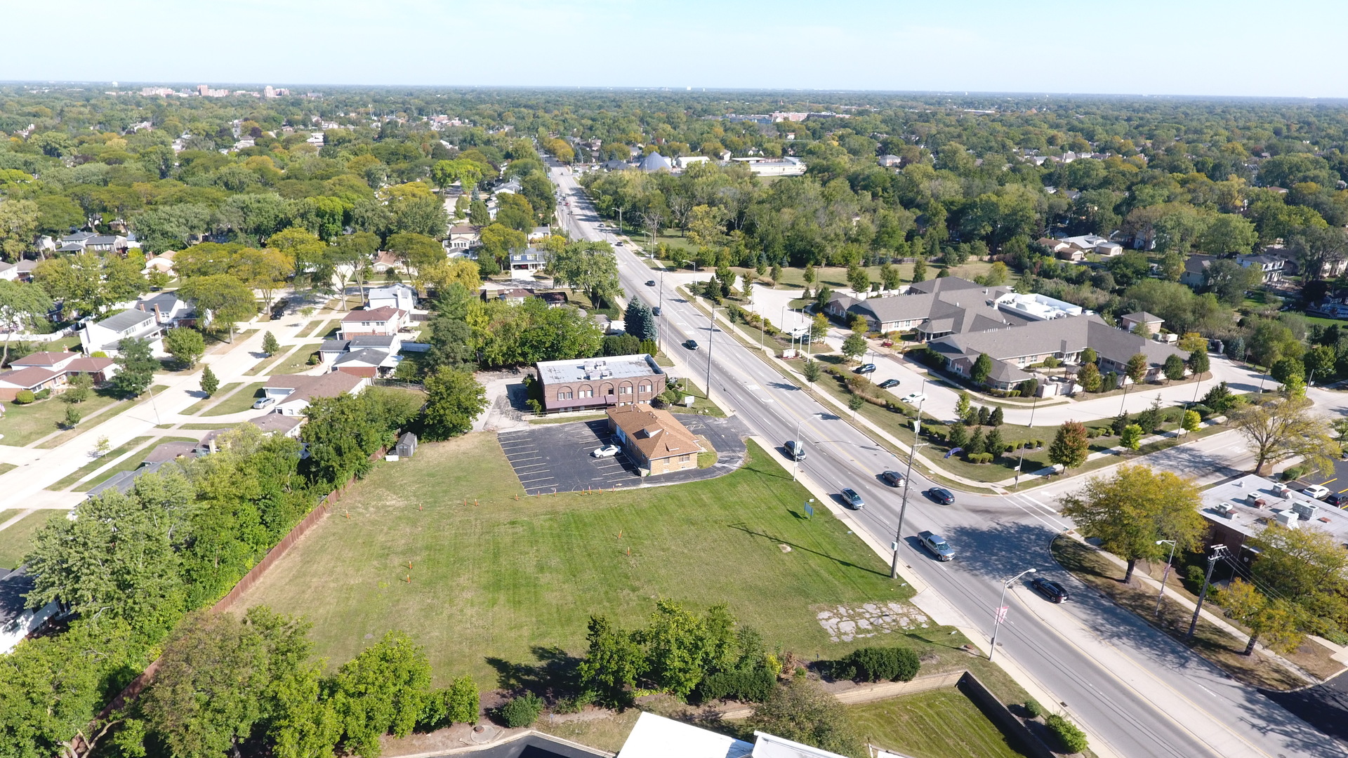 1650 S Arlington Heights Road Property Photo 7