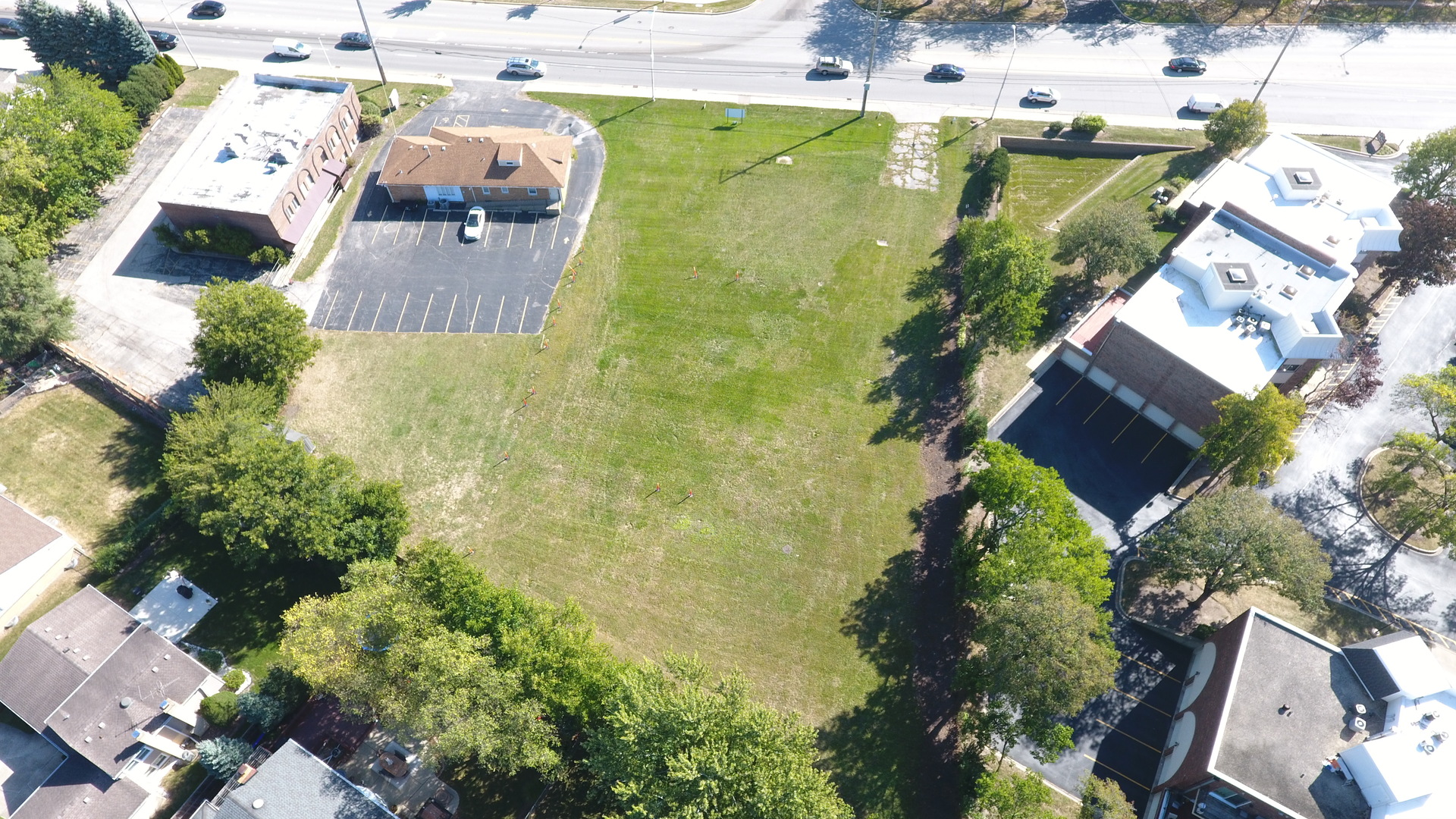 1650 S Arlington Heights Road Property Photo 9