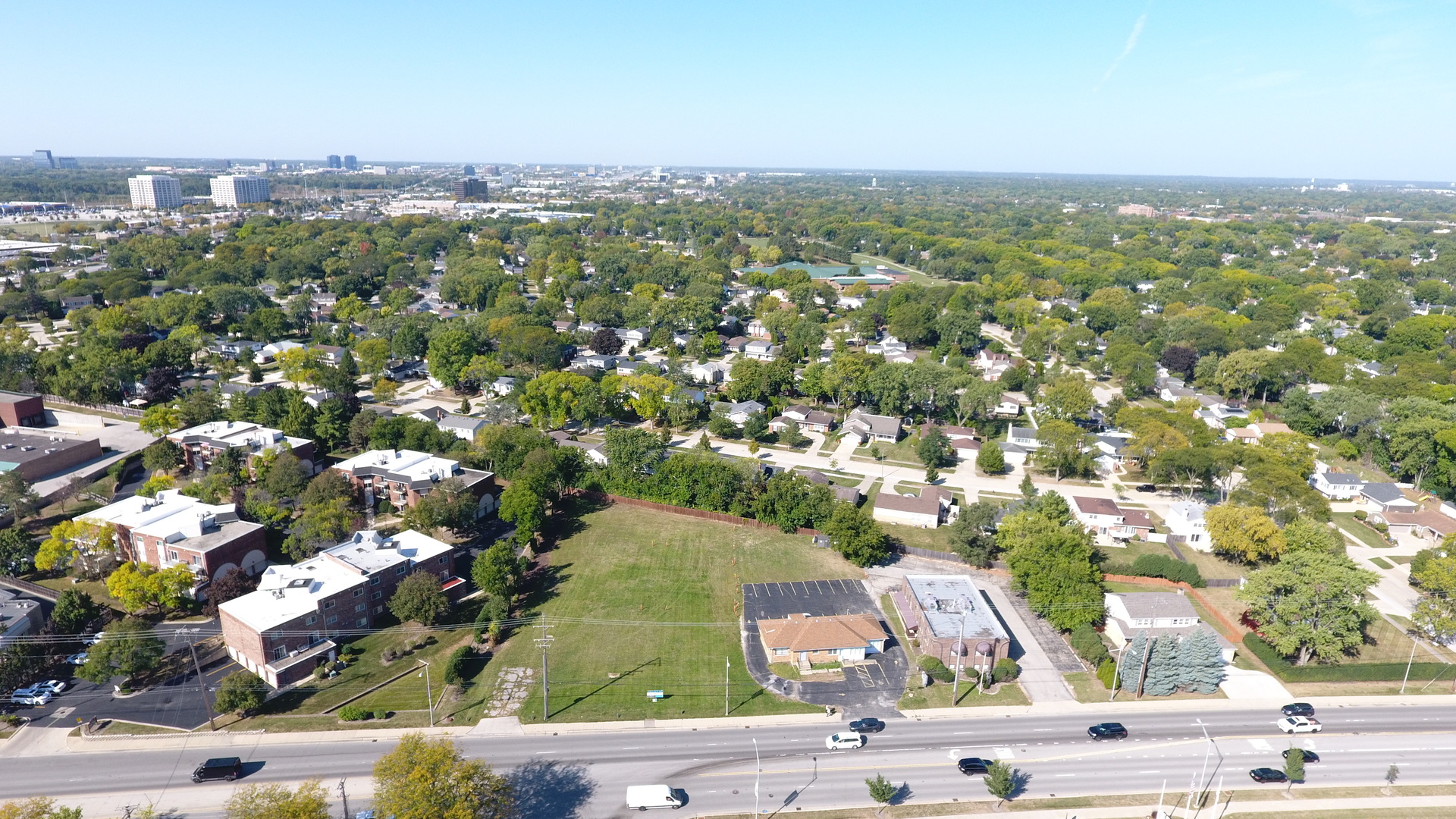 1650 S Arlington Heights Road Property Photo 15