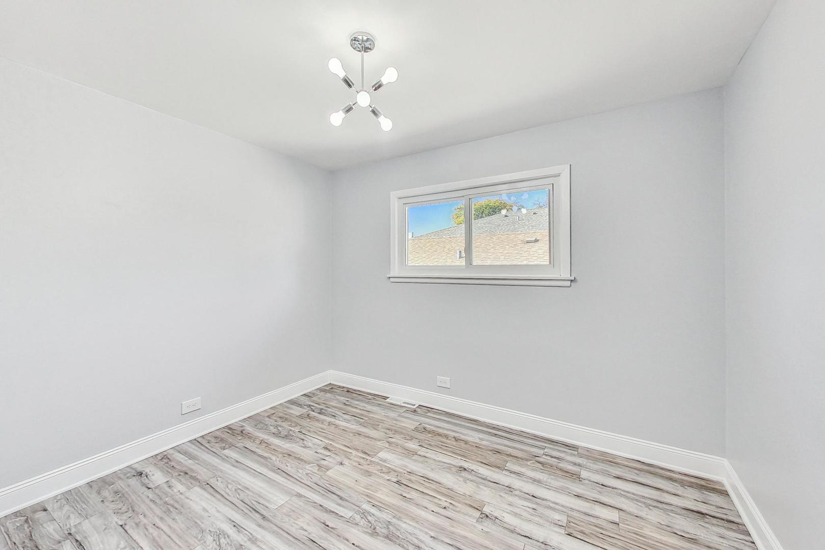 5148 Coyle Avenue Property Photo 17