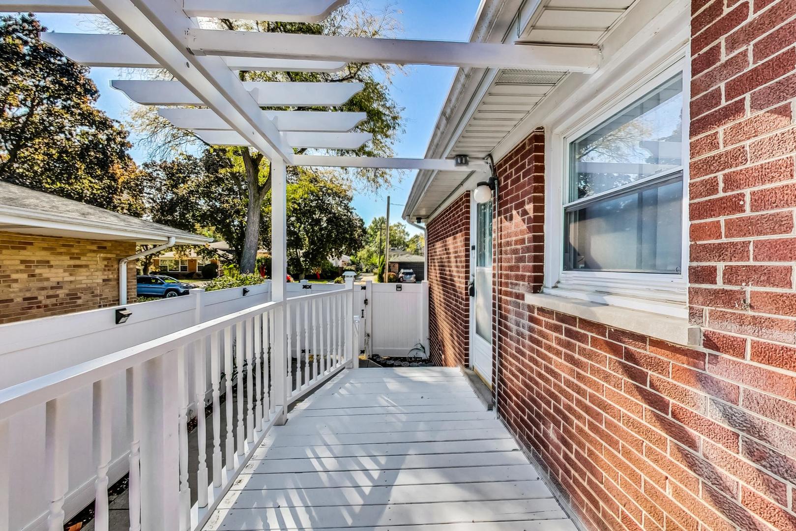 5148 Coyle Avenue Property Photo 21