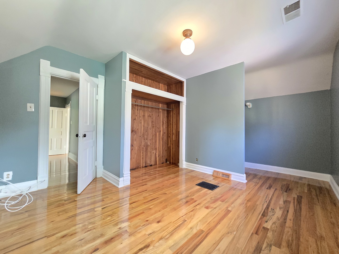 702 Franklin St Property Photo 13