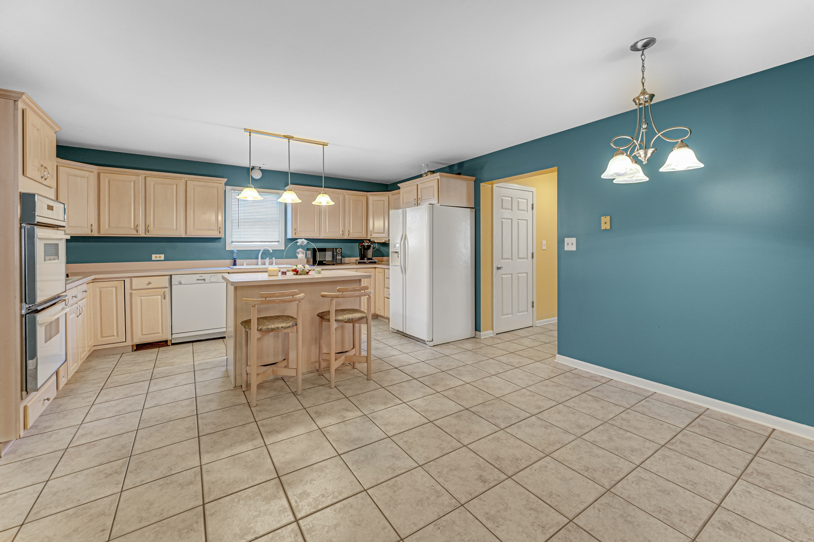 1616 Olive Road Property Photo 5