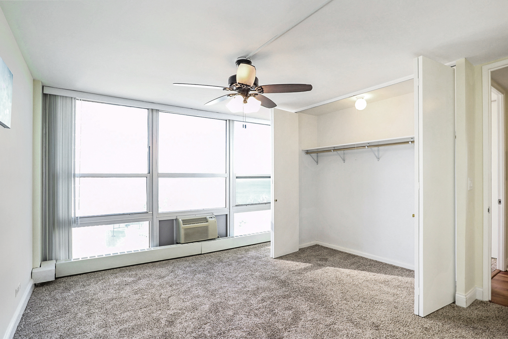 6730 S South Shore Dr Property Photo 5