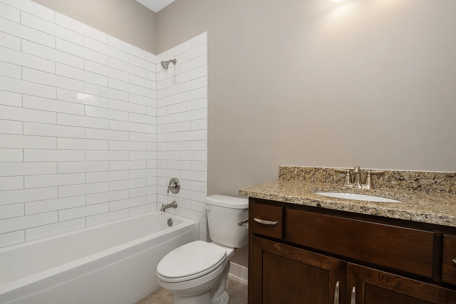 532 Sudbury Circle Property Photo 6