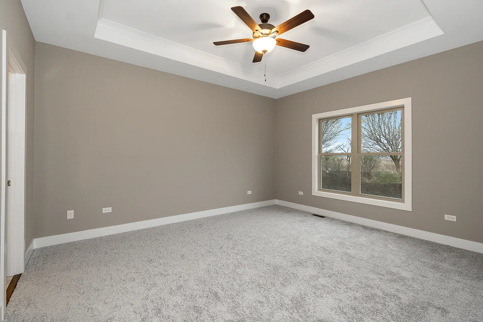 532 Sudbury Circle Property Photo 7