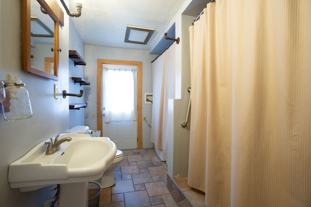 469 Elmwood Court Property Photo 20