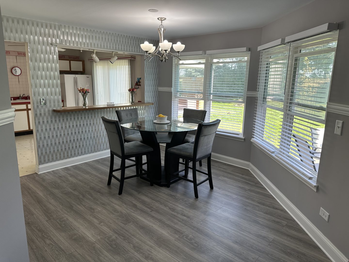 20833 W Peppertree Court Property Photo 5