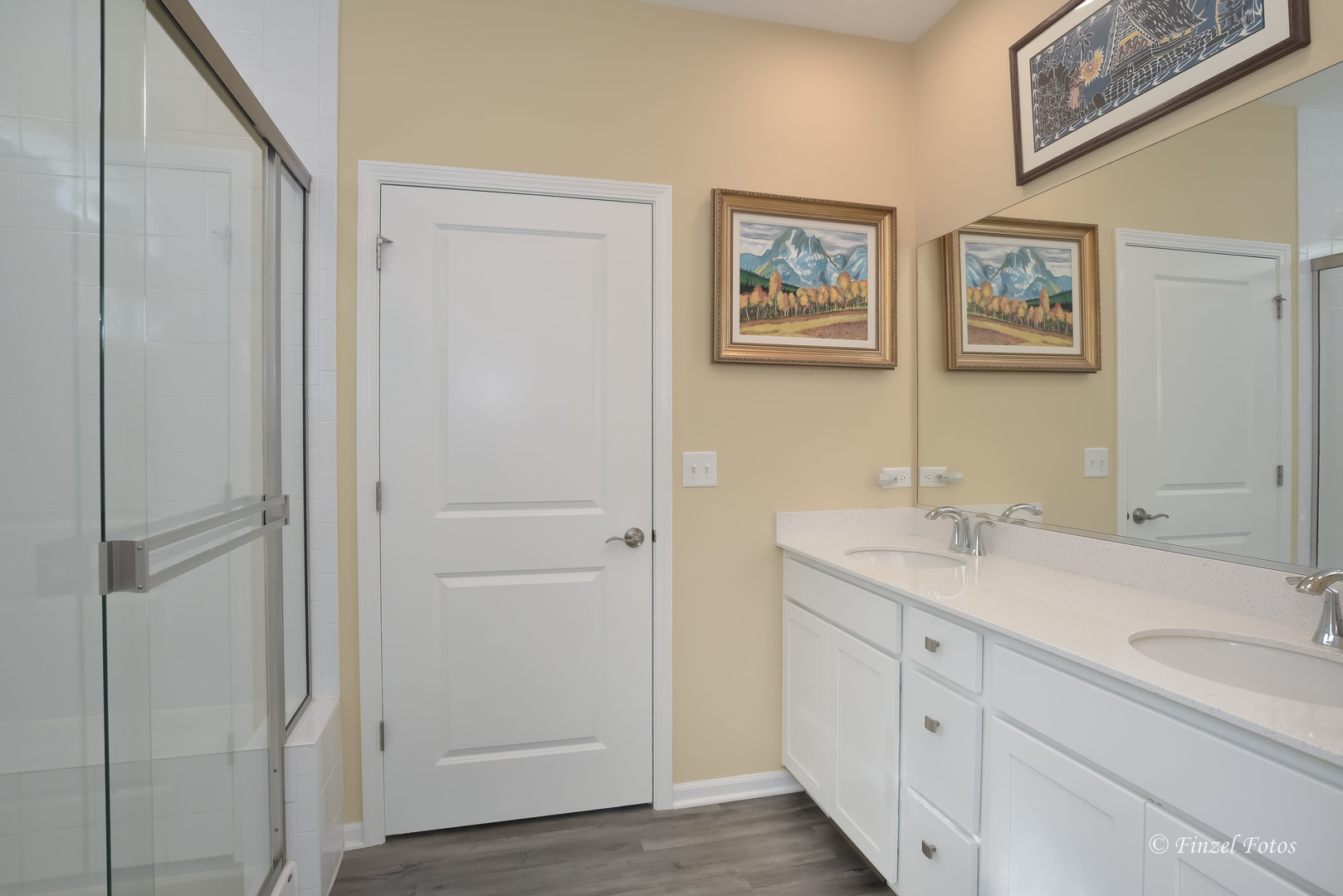 9163 Wales Court Property Photo 7