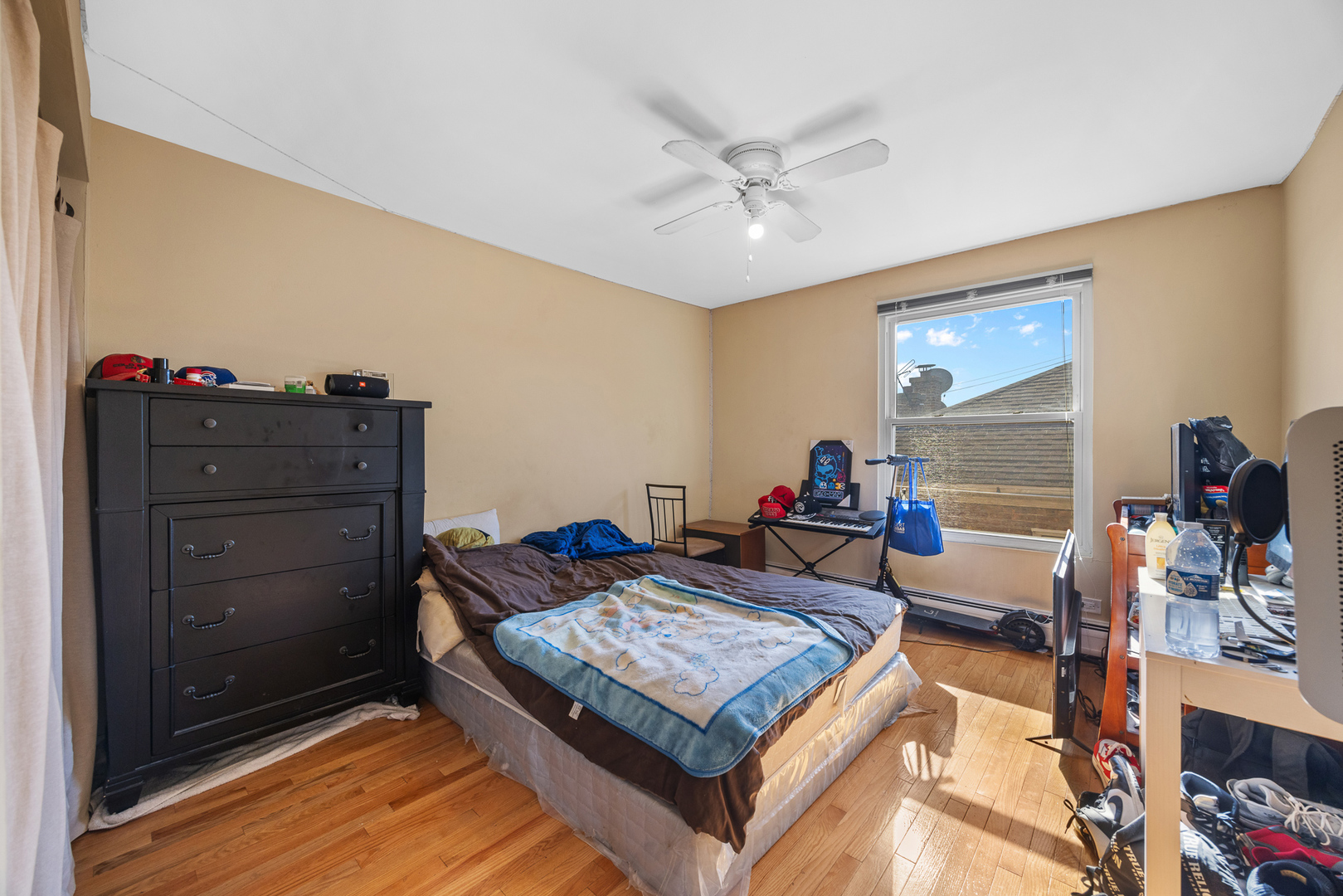 5627 N Kimball Avenue 3b Property Photo 13