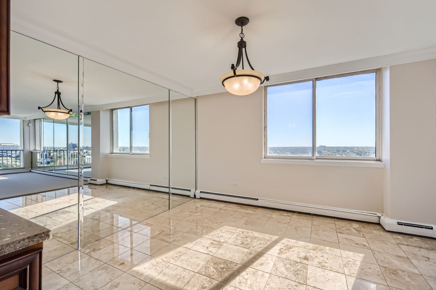 20 N Tower Road 12m Property Photo 10
