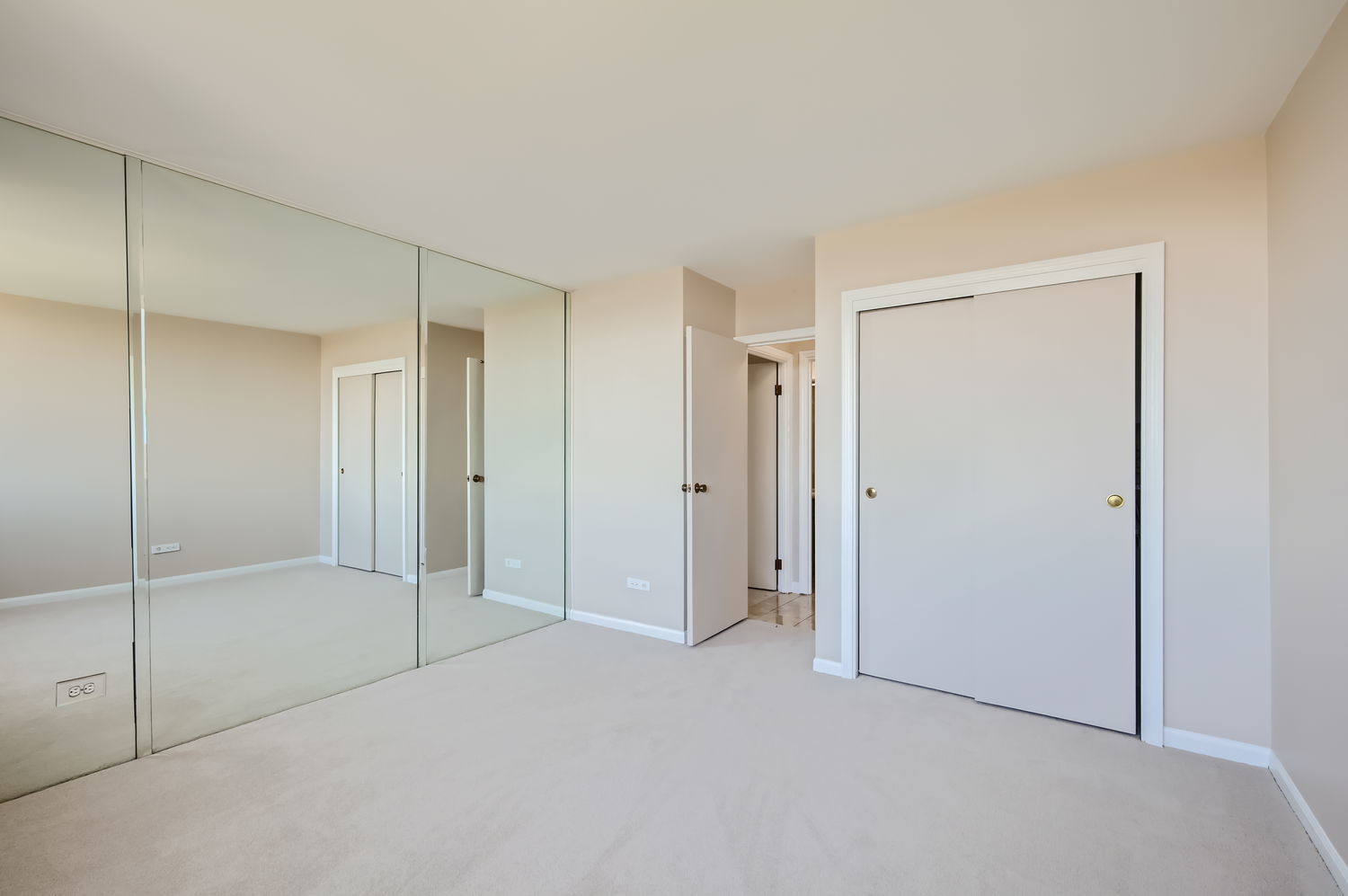 20 N Tower Road 12m Property Photo 20