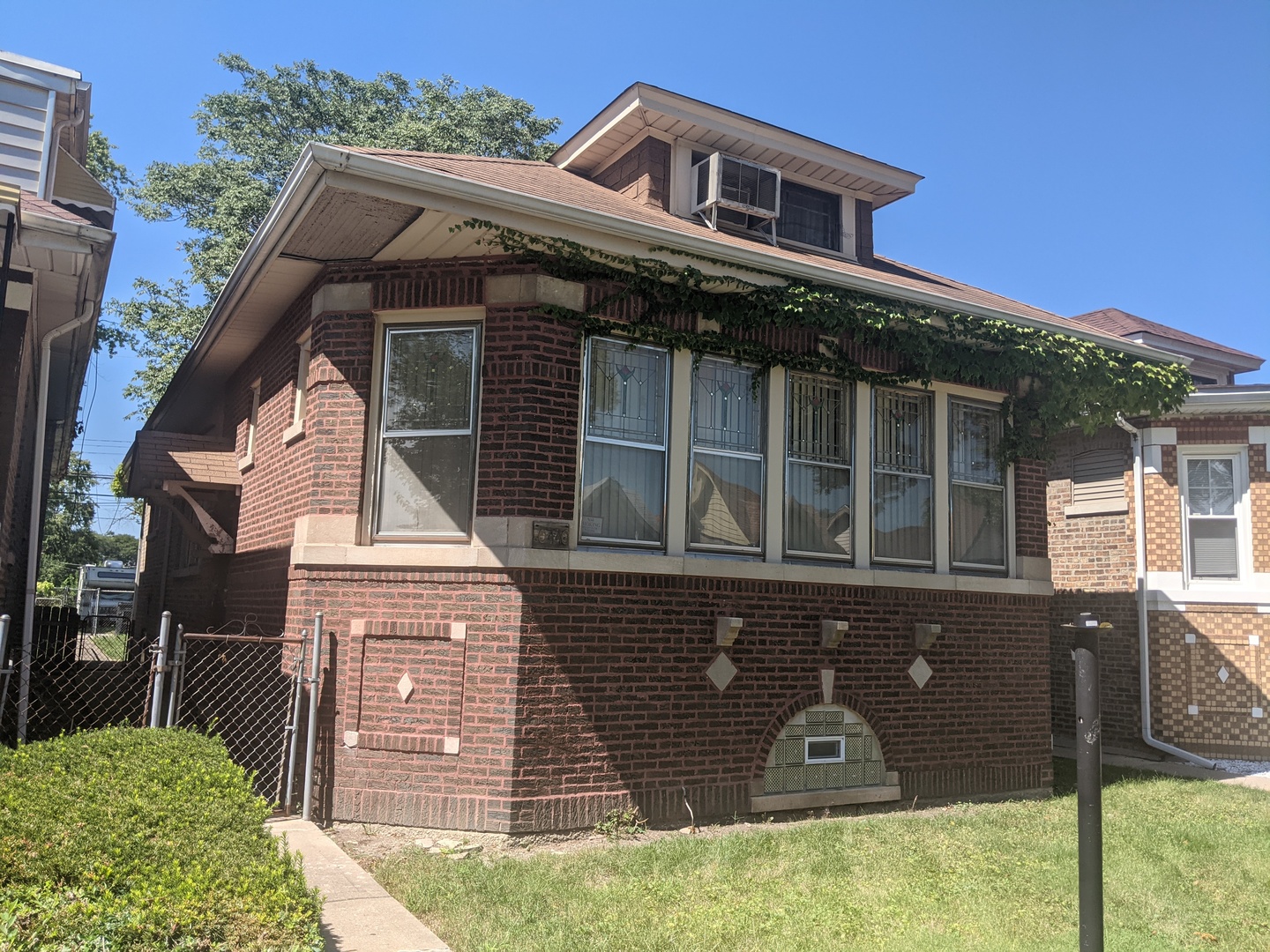 10440 S Sangamon Street Property Photo 1