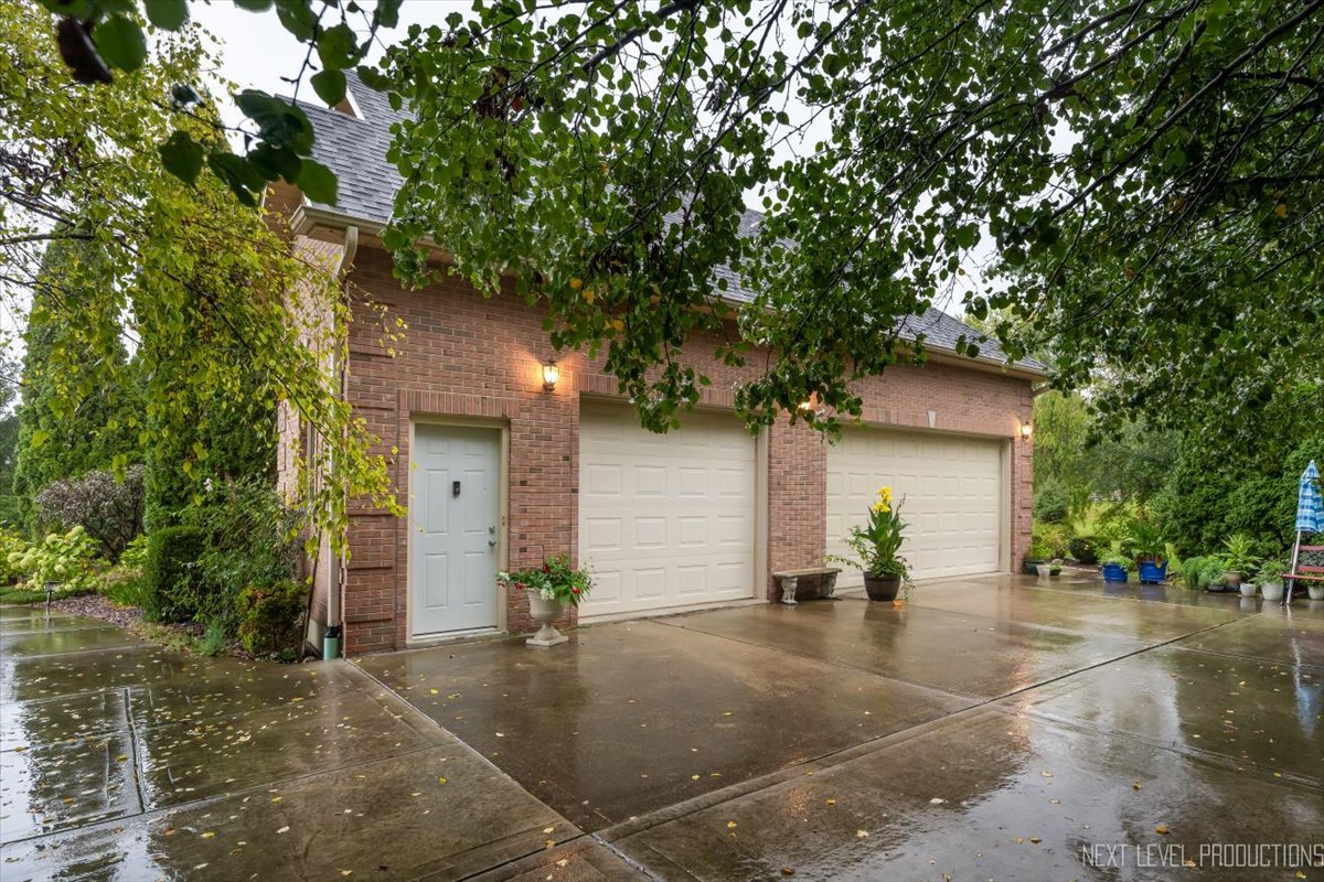 13851 S Janas Parkway Property Photo 27