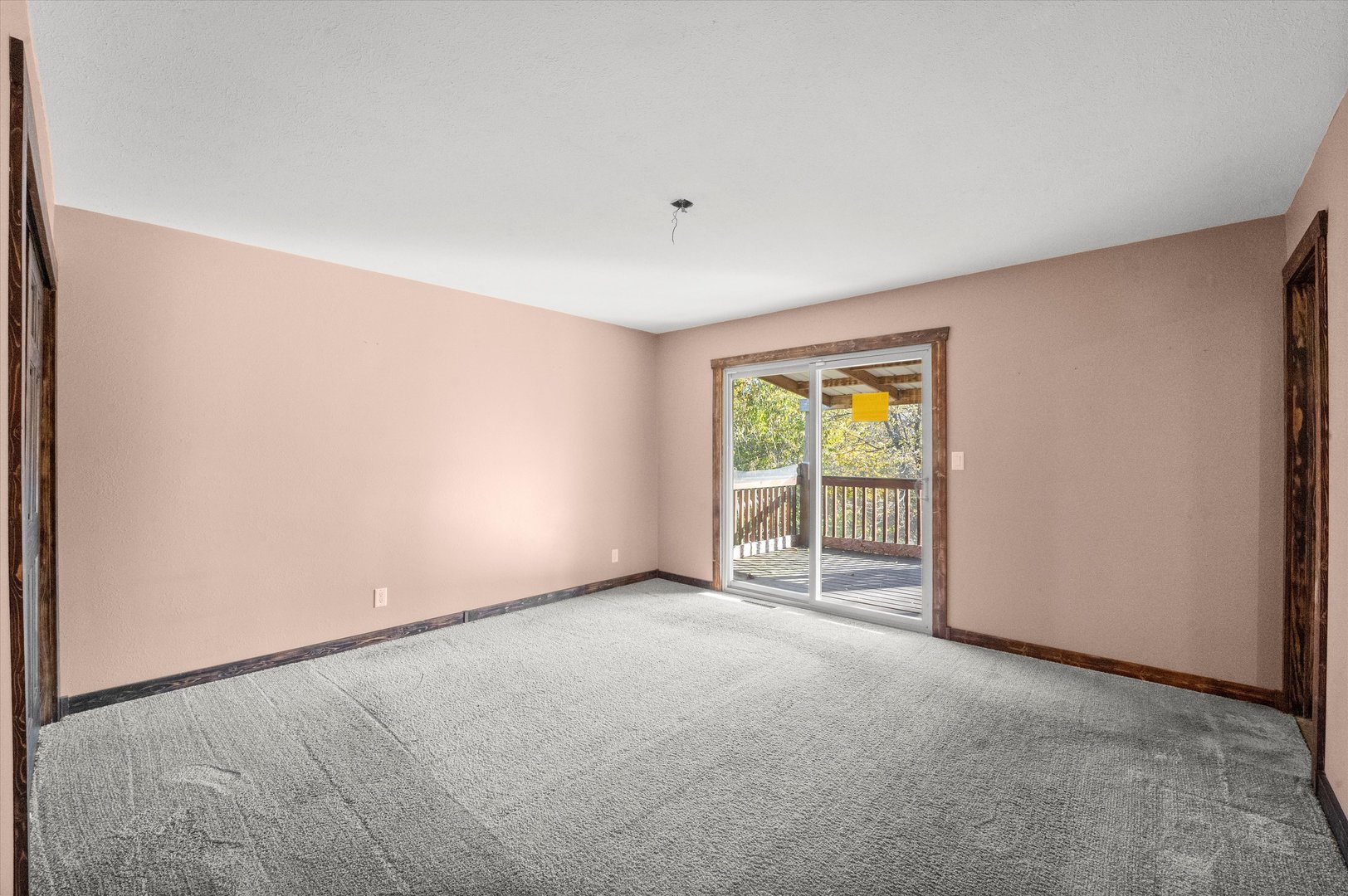6007 Basin Drive Property Photo 9