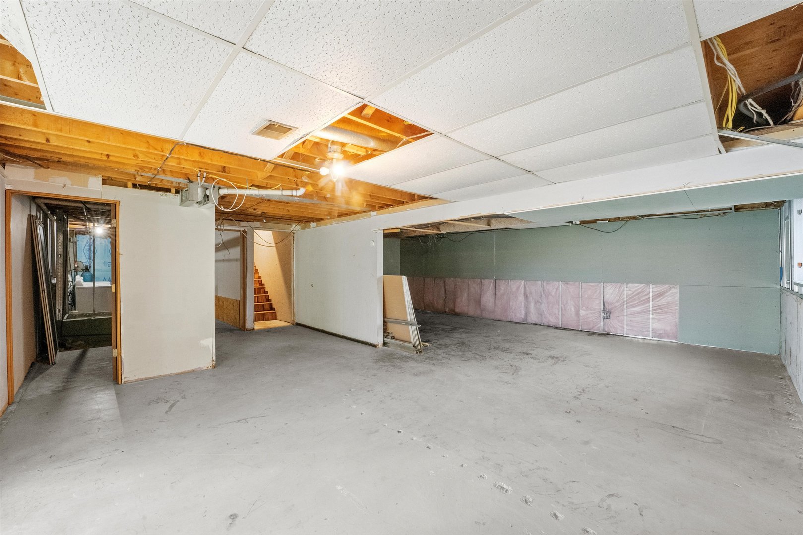 6007 Basin Drive Property Photo 16
