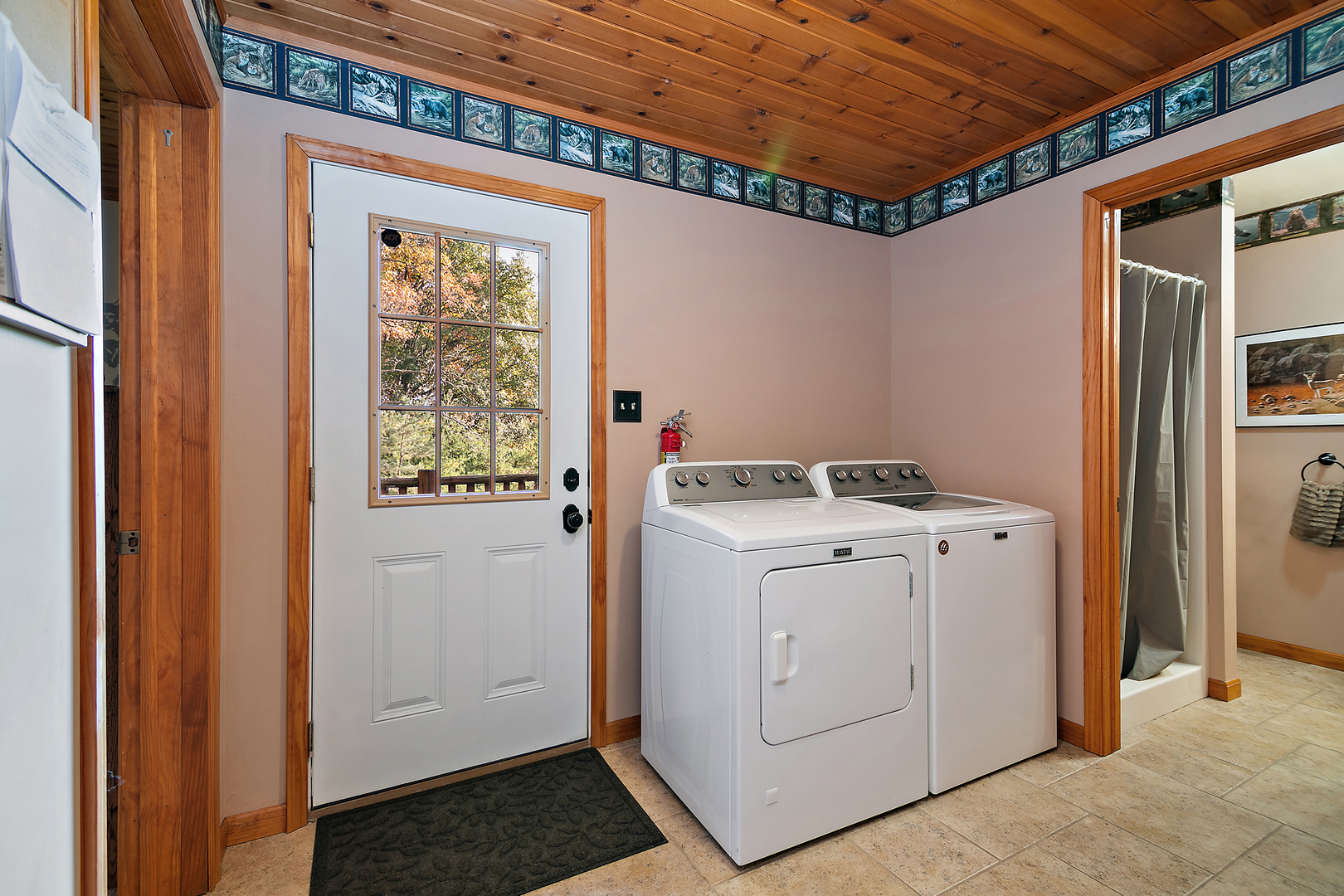 6125 Tulip Lane Property Photo 30