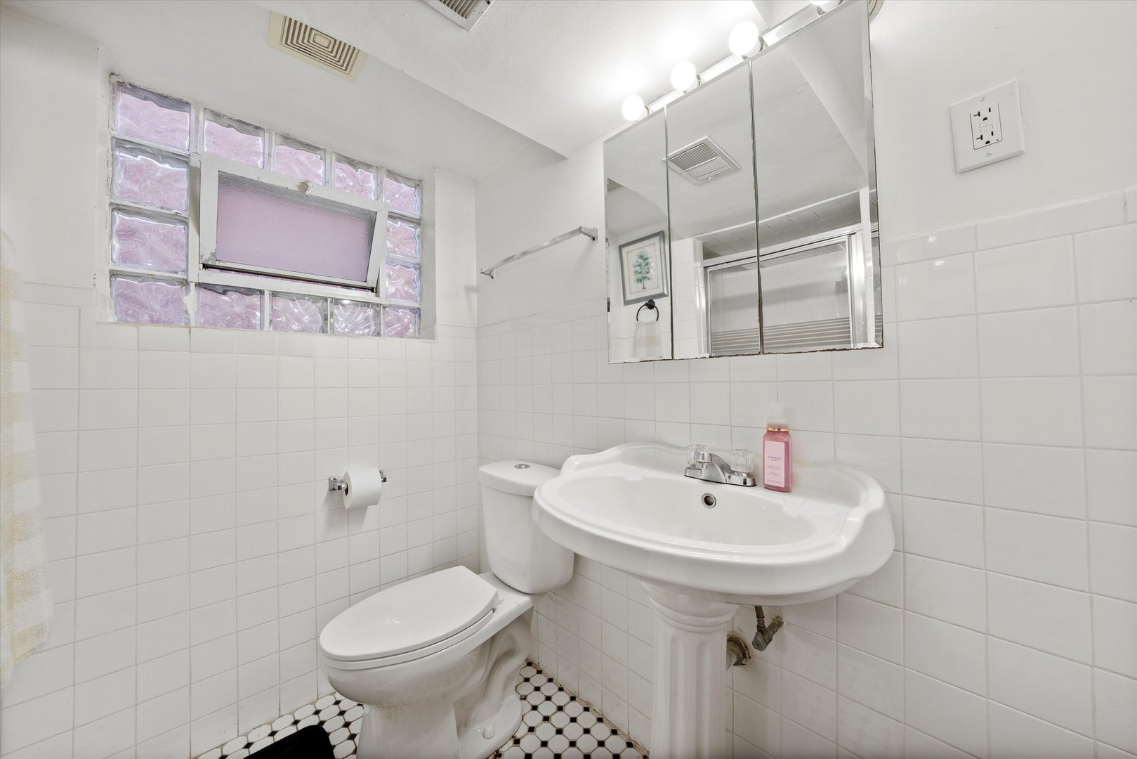 5151 S Lockwood Ave Property Photo 19
