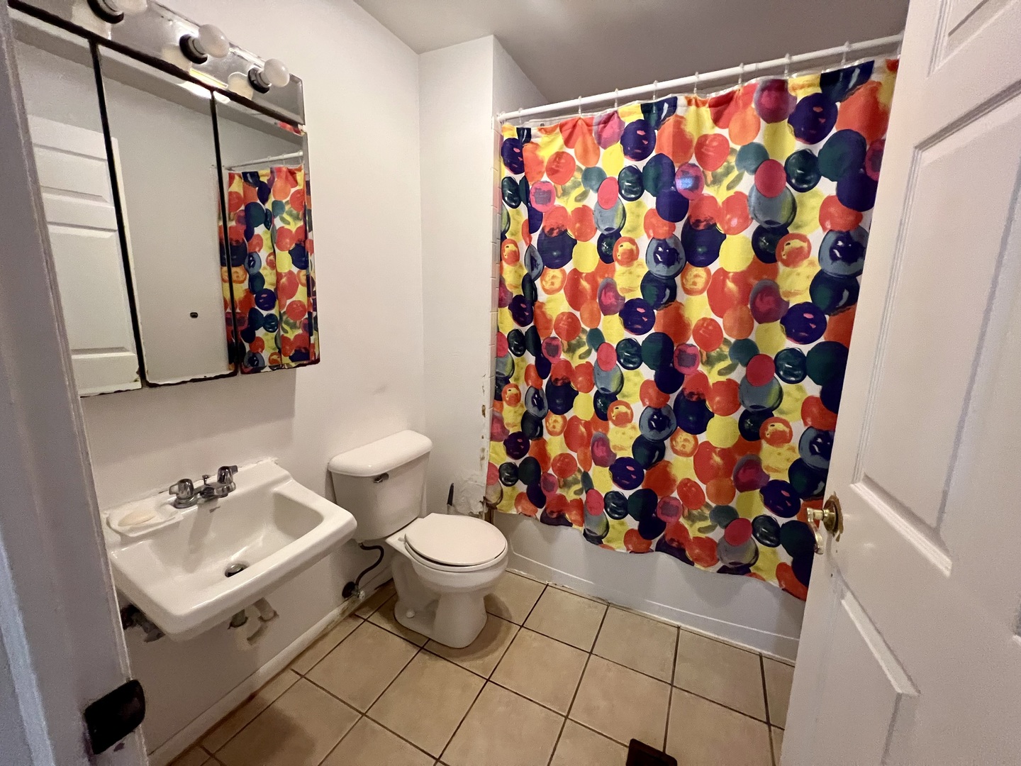 916 Blueridge Drive Property Photo 16