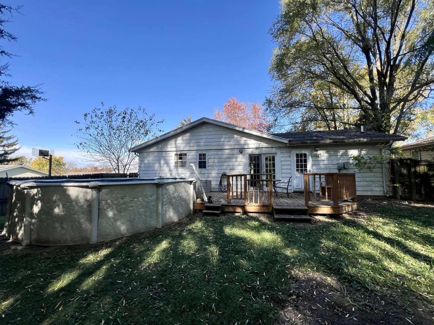 916 Blueridge Drive Property Photo 17