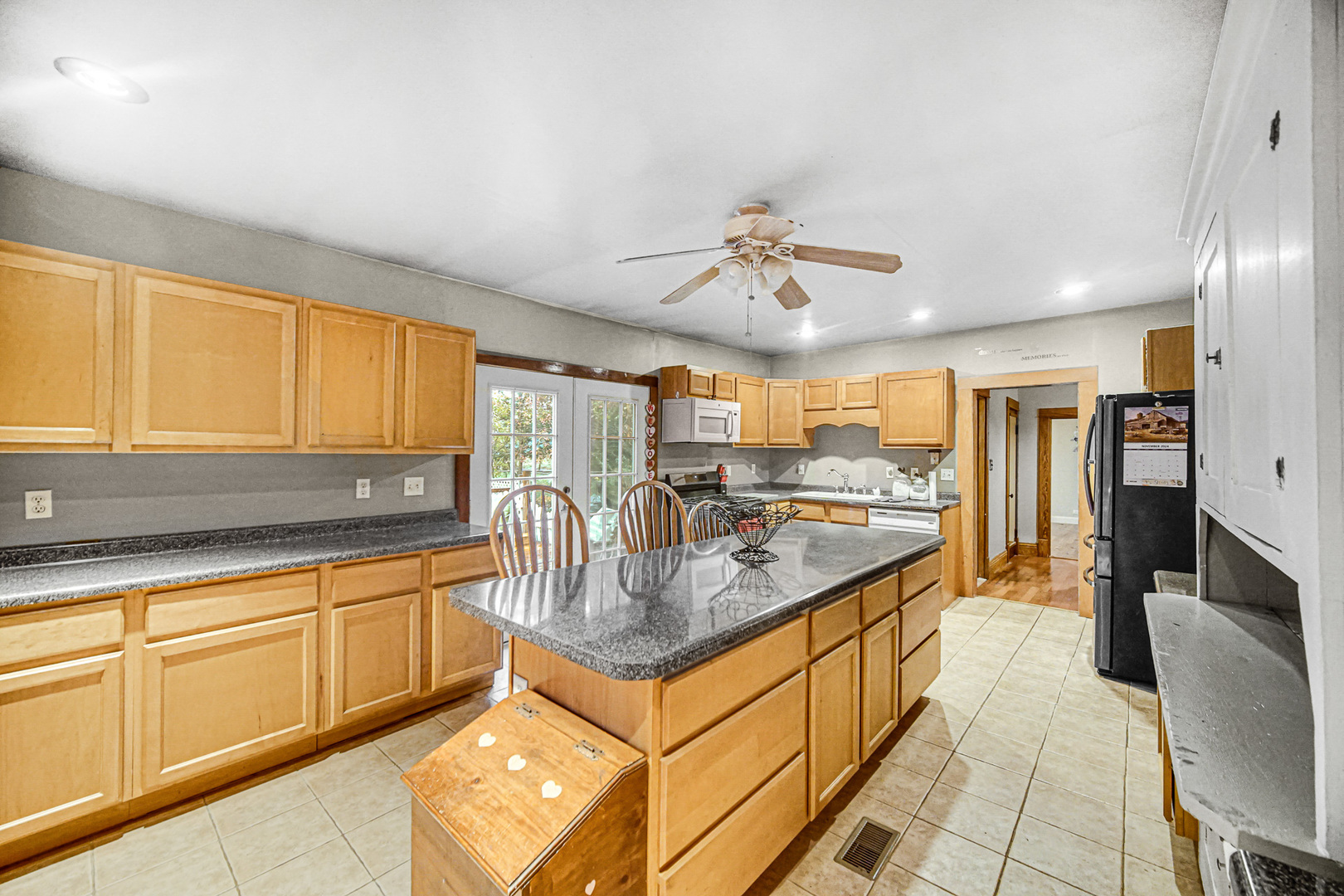 1386 Mill Street Property Photo 6