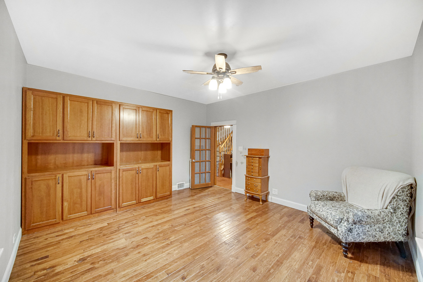 1386 Mill Street Property Photo 8