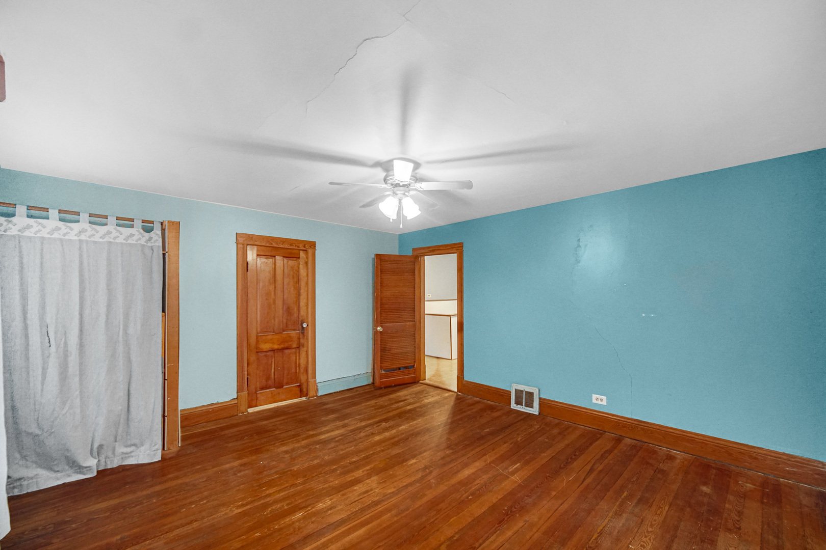 1386 Mill Street Property Photo 12