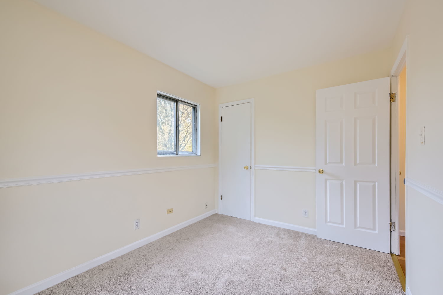 303 Audubon Road Property Photo 20