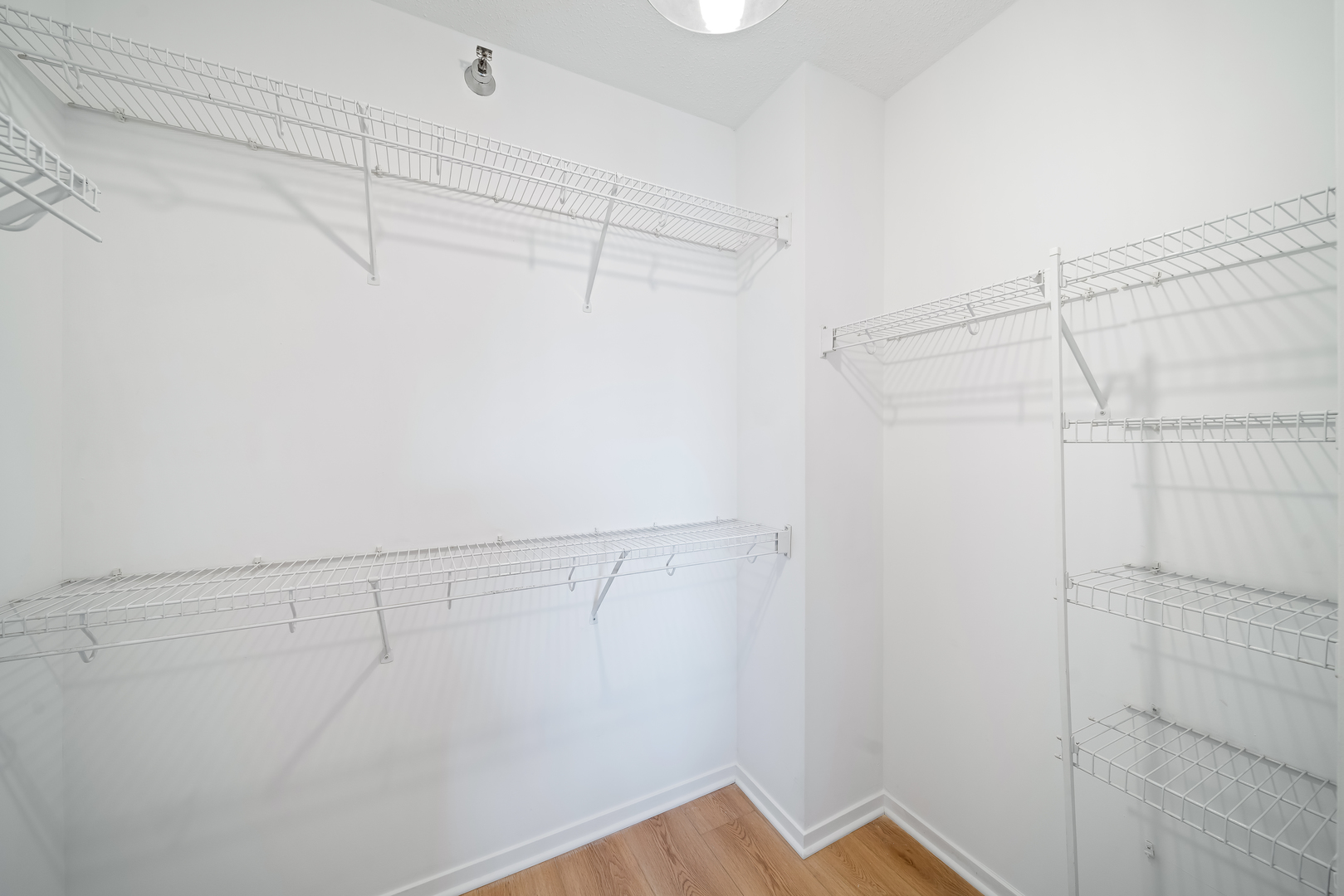 400 S La Salle St Property Photo 21