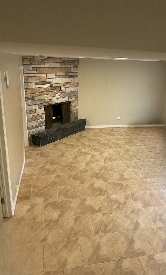 2716 Chariot Ln Property Photo 5