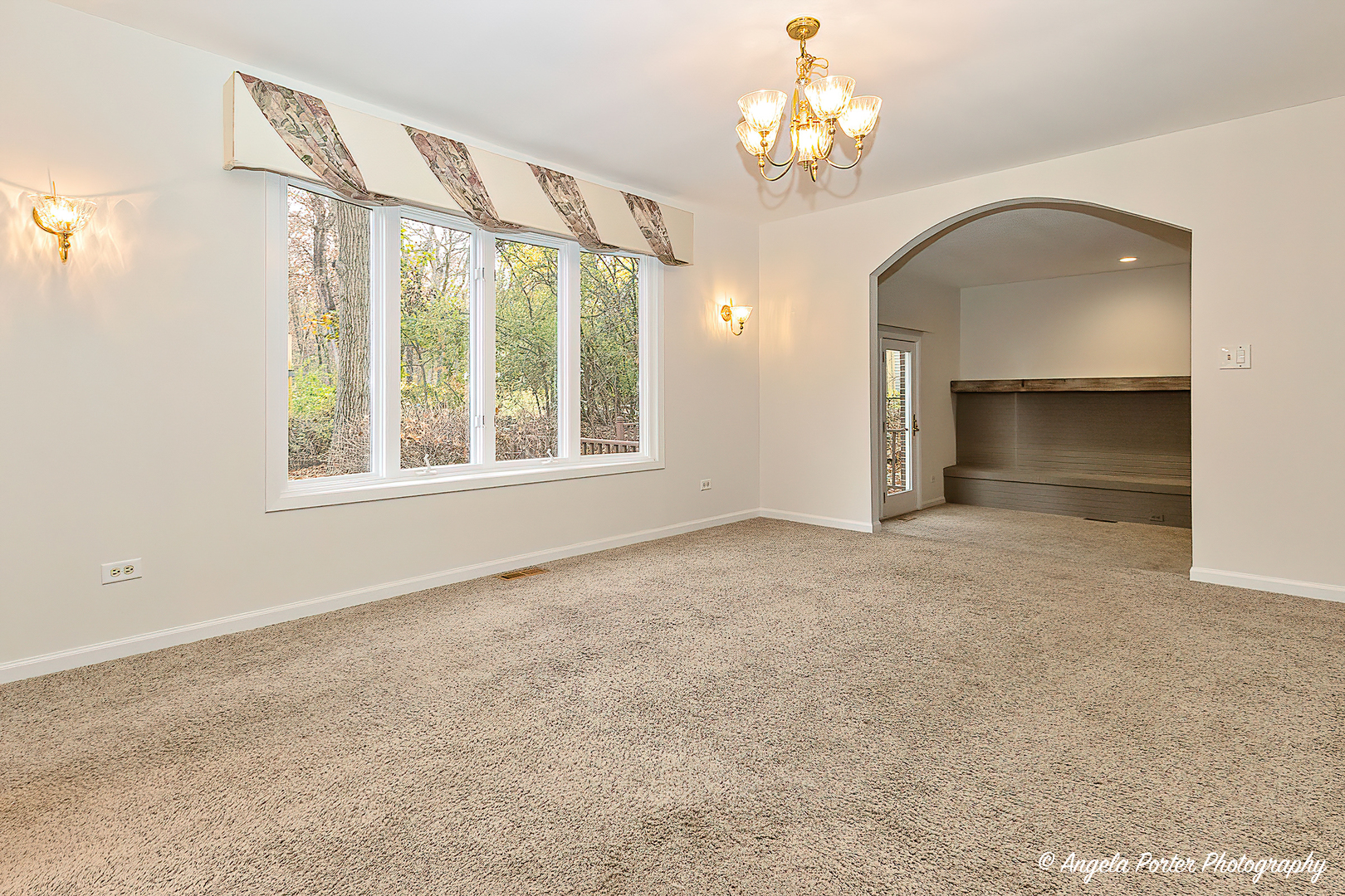 6413 Vermont Trail Property Photo 5