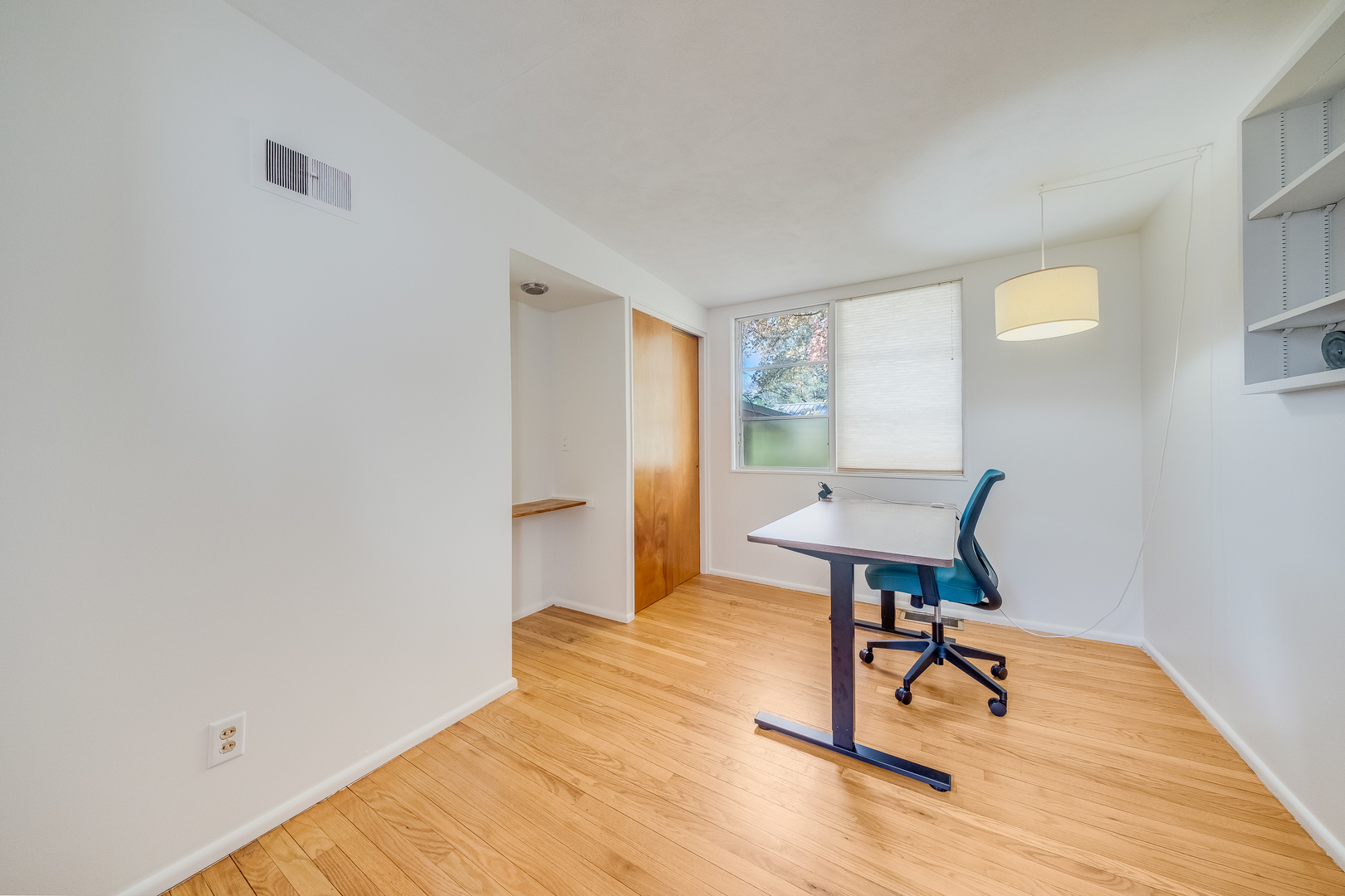 2112 S Race Street Property Photo 26