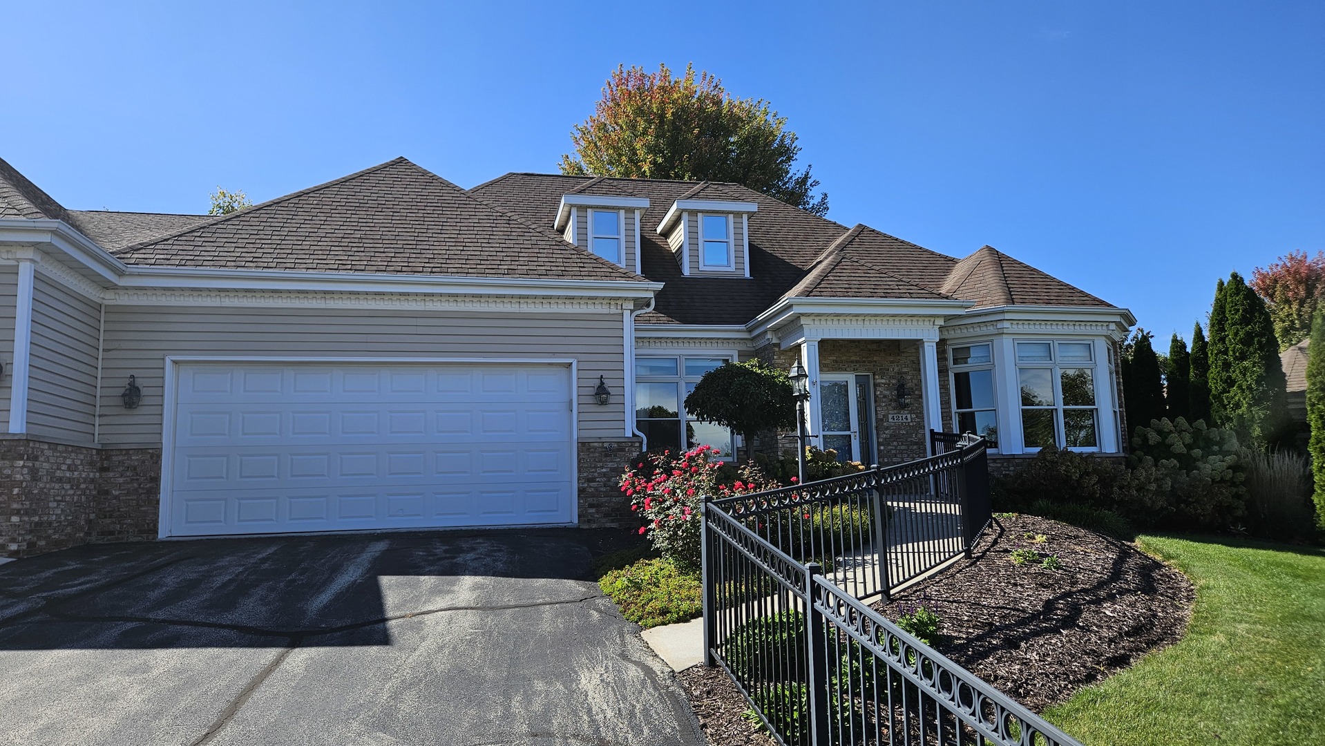 4214 Ahlstrand Dr Property Photo 1
