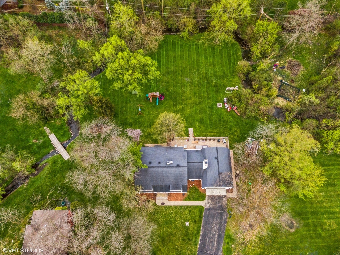 6430 Thurlow Street Property Photo 4