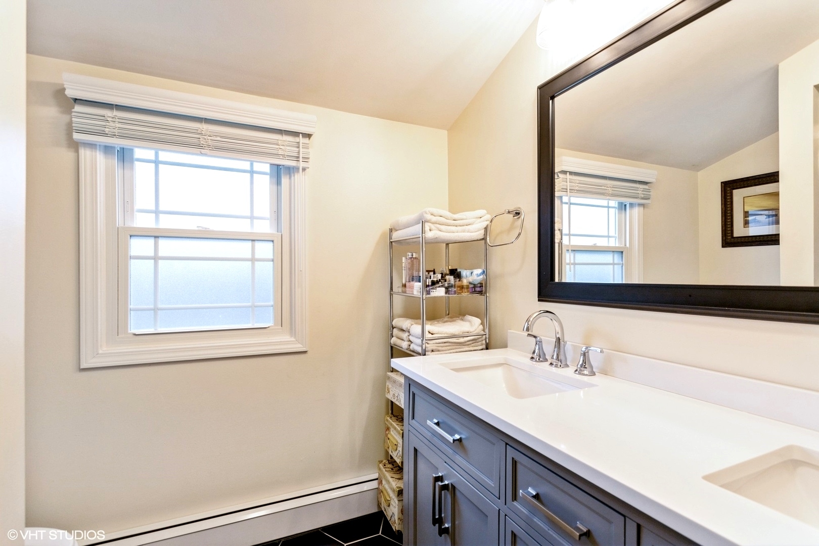 6430 Thurlow Street Property Photo 20