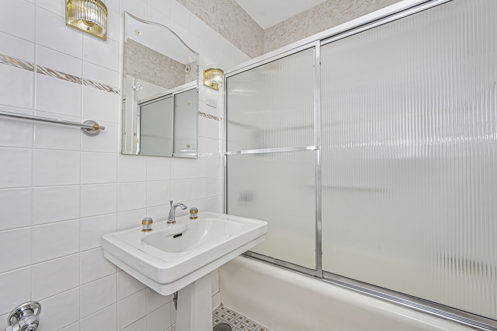 3920 N Lake Shore Drive 3s Property Photo 35