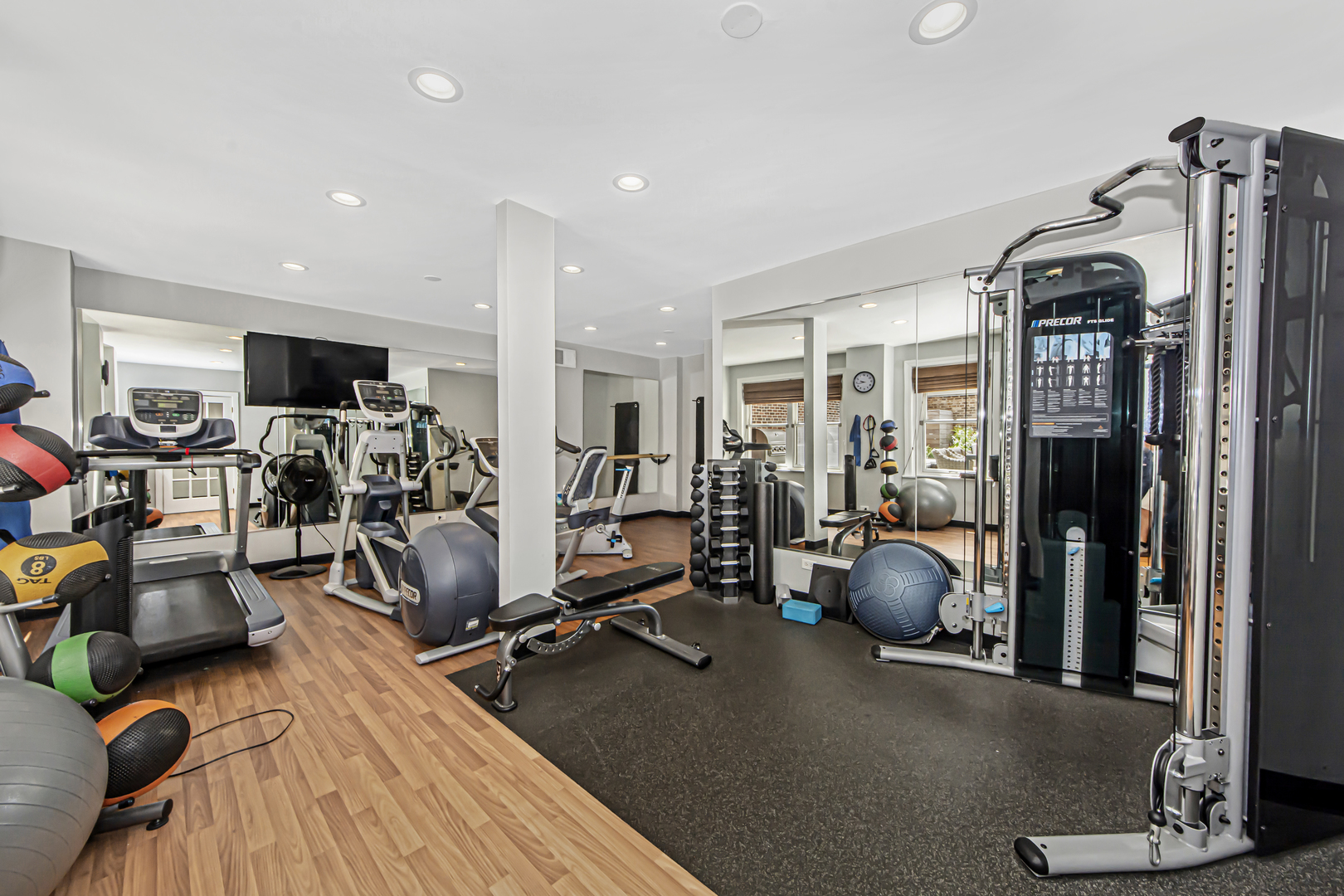 3920 N Lake Shore Drive 3s Property Photo 41