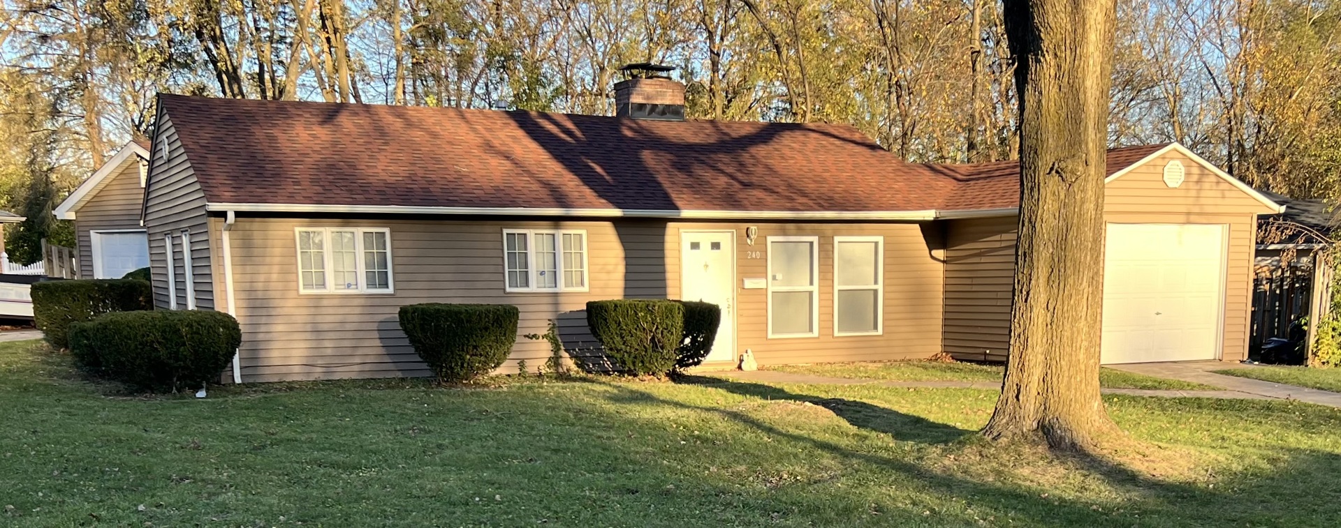 240 Mantua St Property Photo 1