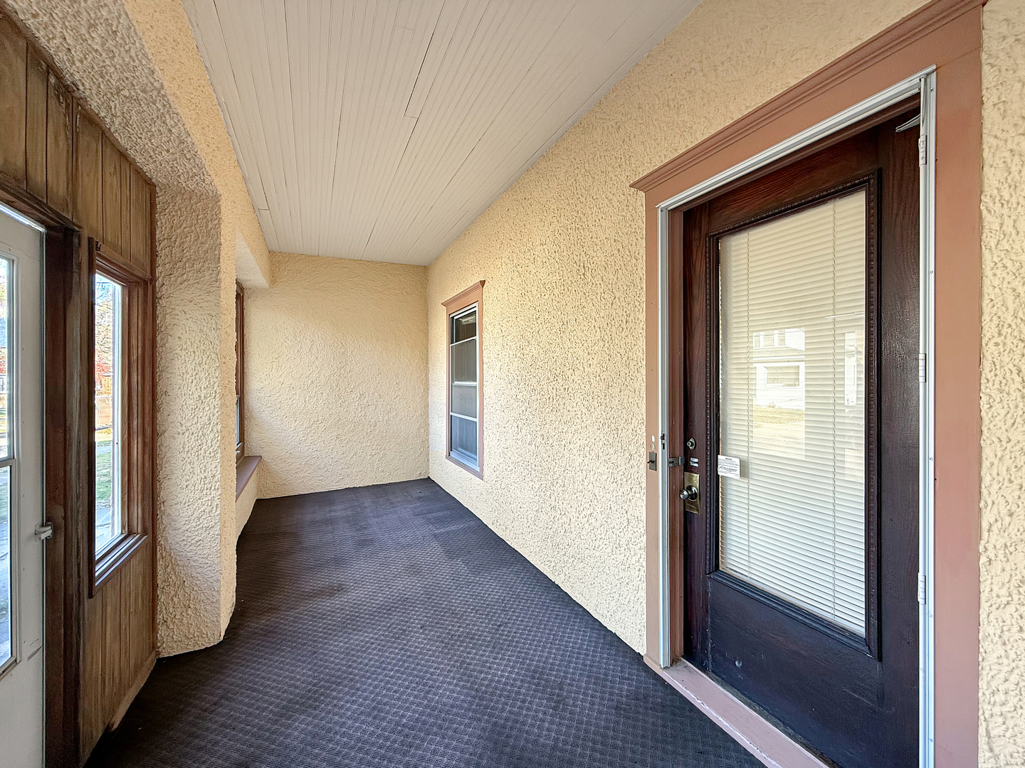 103 E Roosevelt Street Property Photo 3