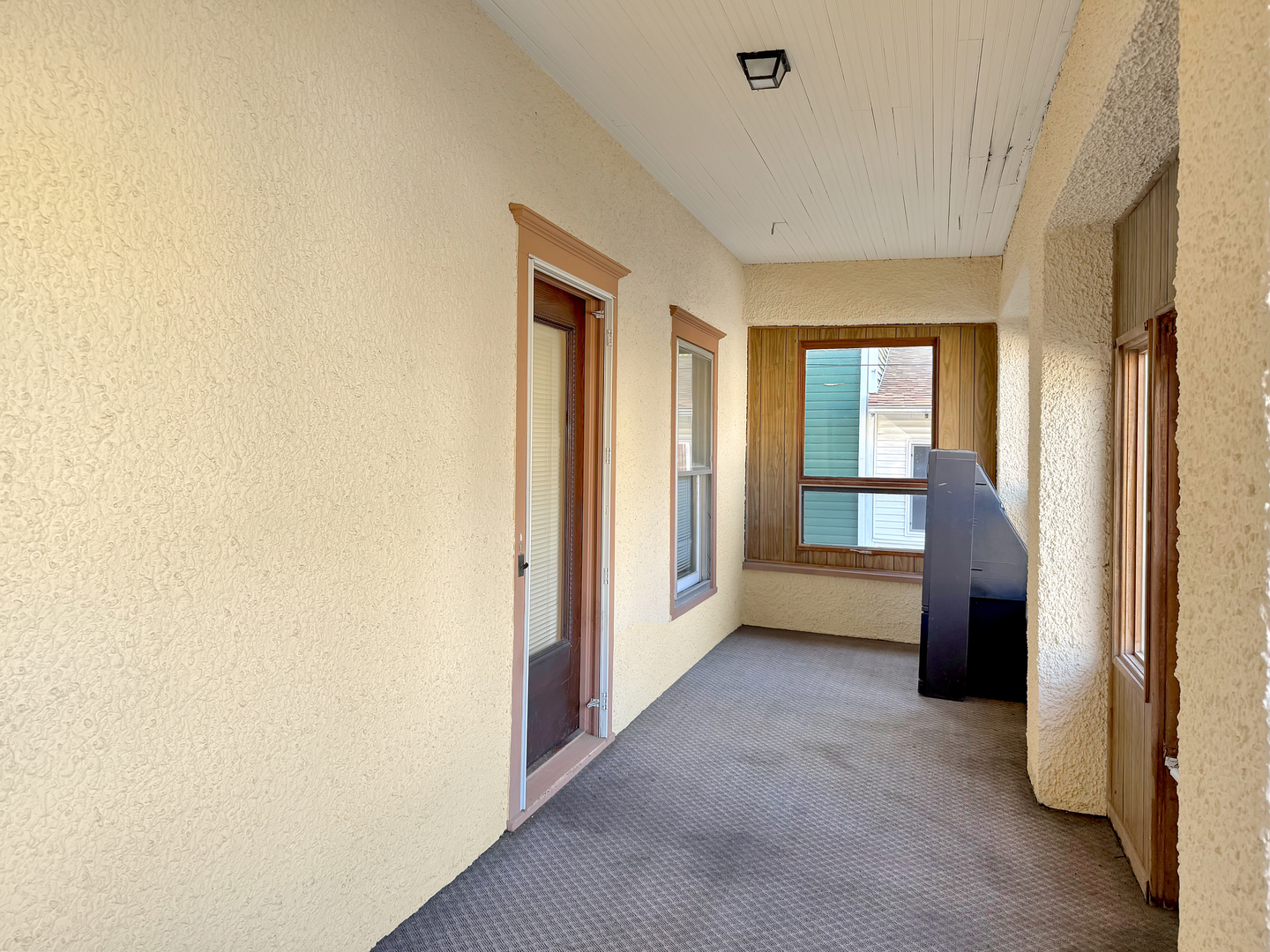 103 E Roosevelt Street Property Photo 4