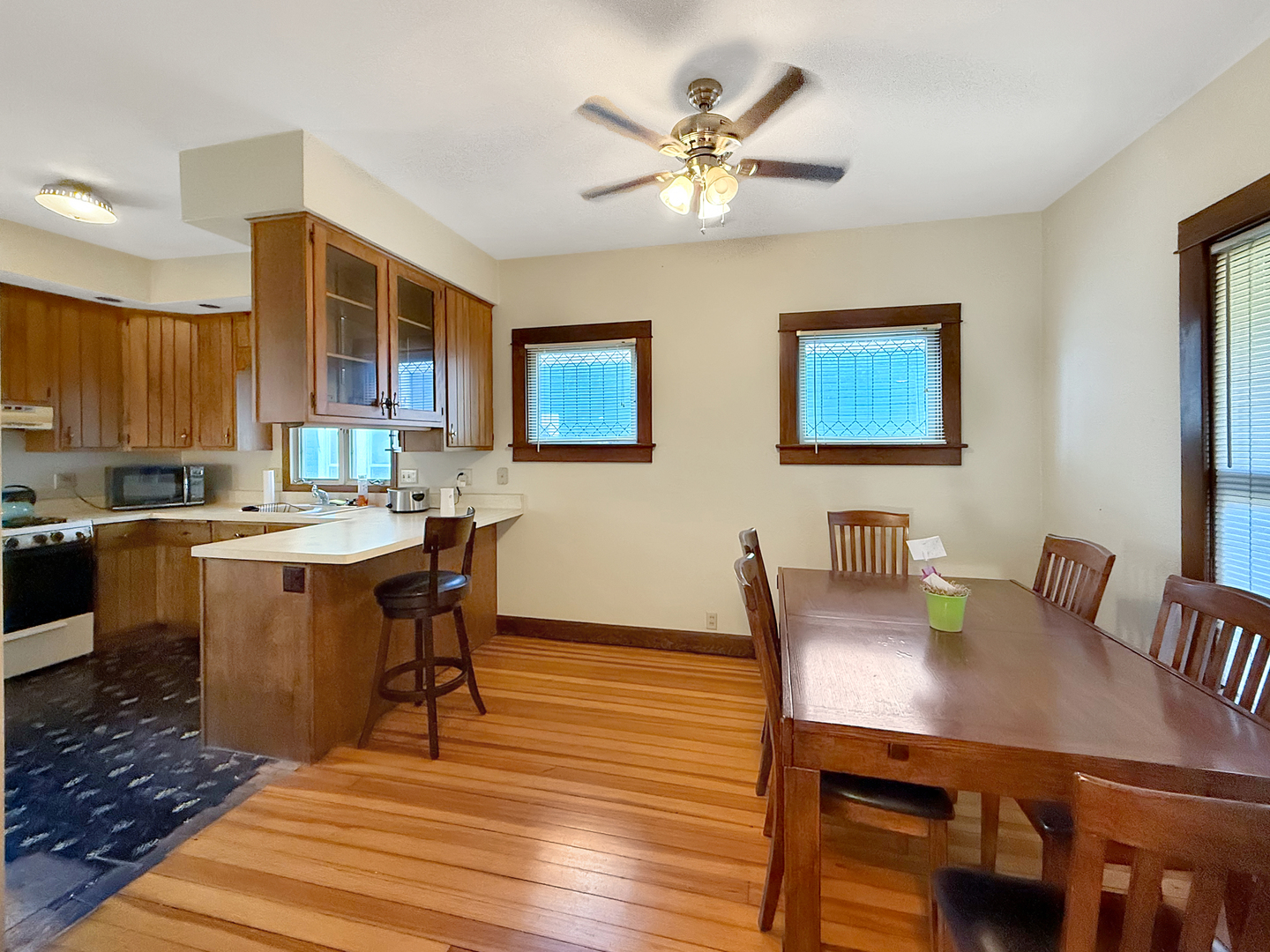 103 E Roosevelt Street Property Photo 7