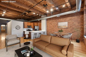 1243 S Wabash Avenue 304 Property Photo 3
