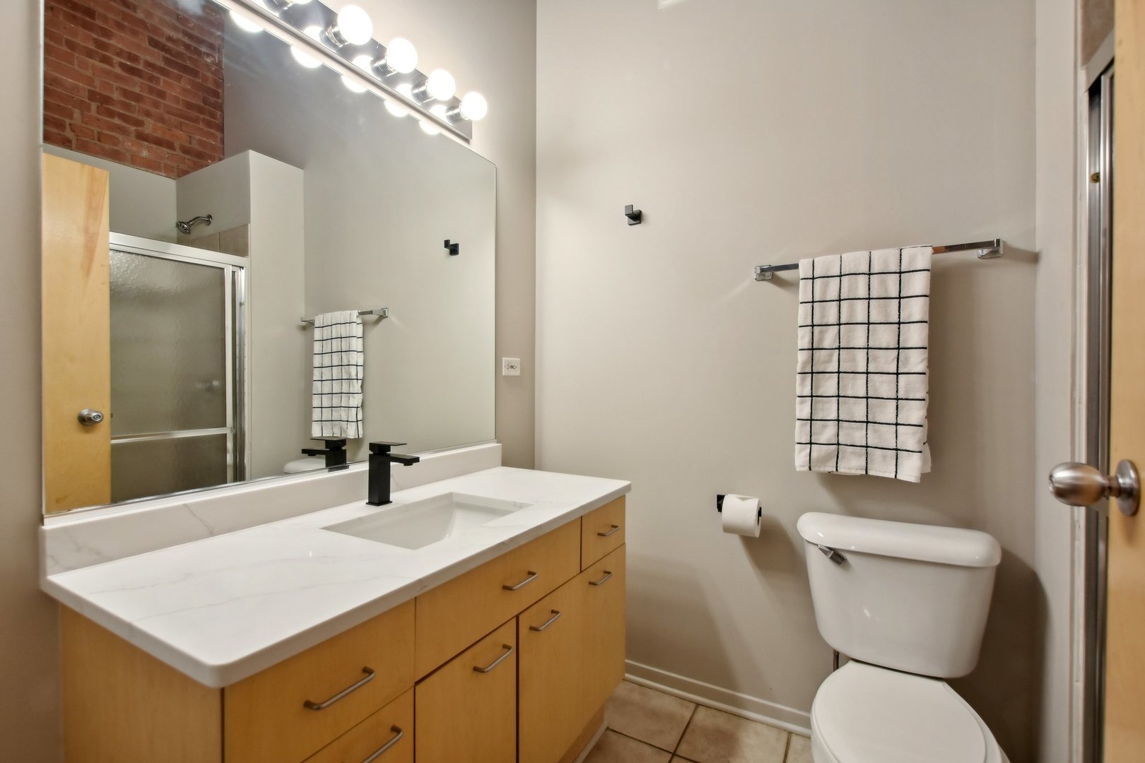 1243 S Wabash Avenue 304 Property Photo 22