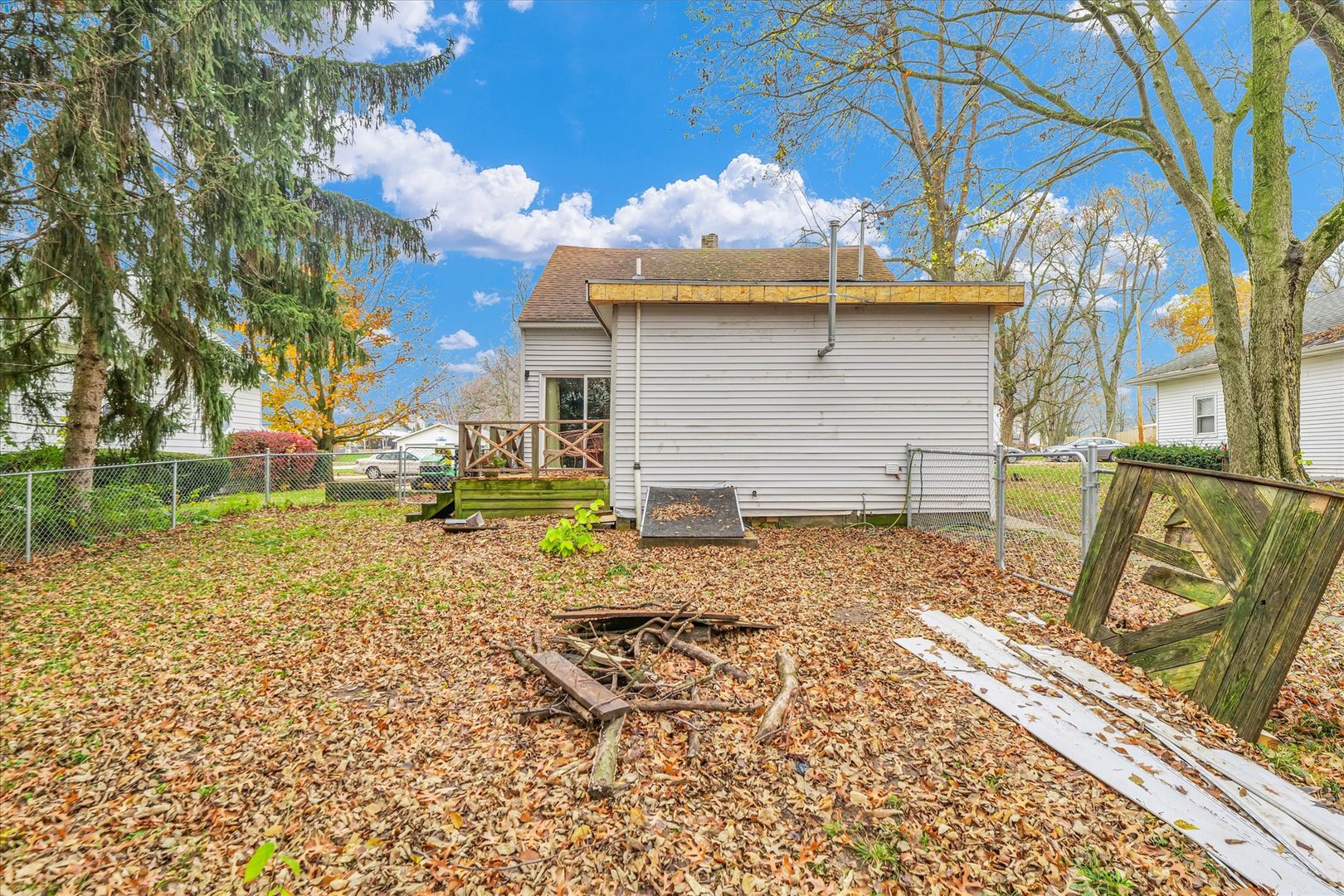 106 S Madison Street Property Photo 31