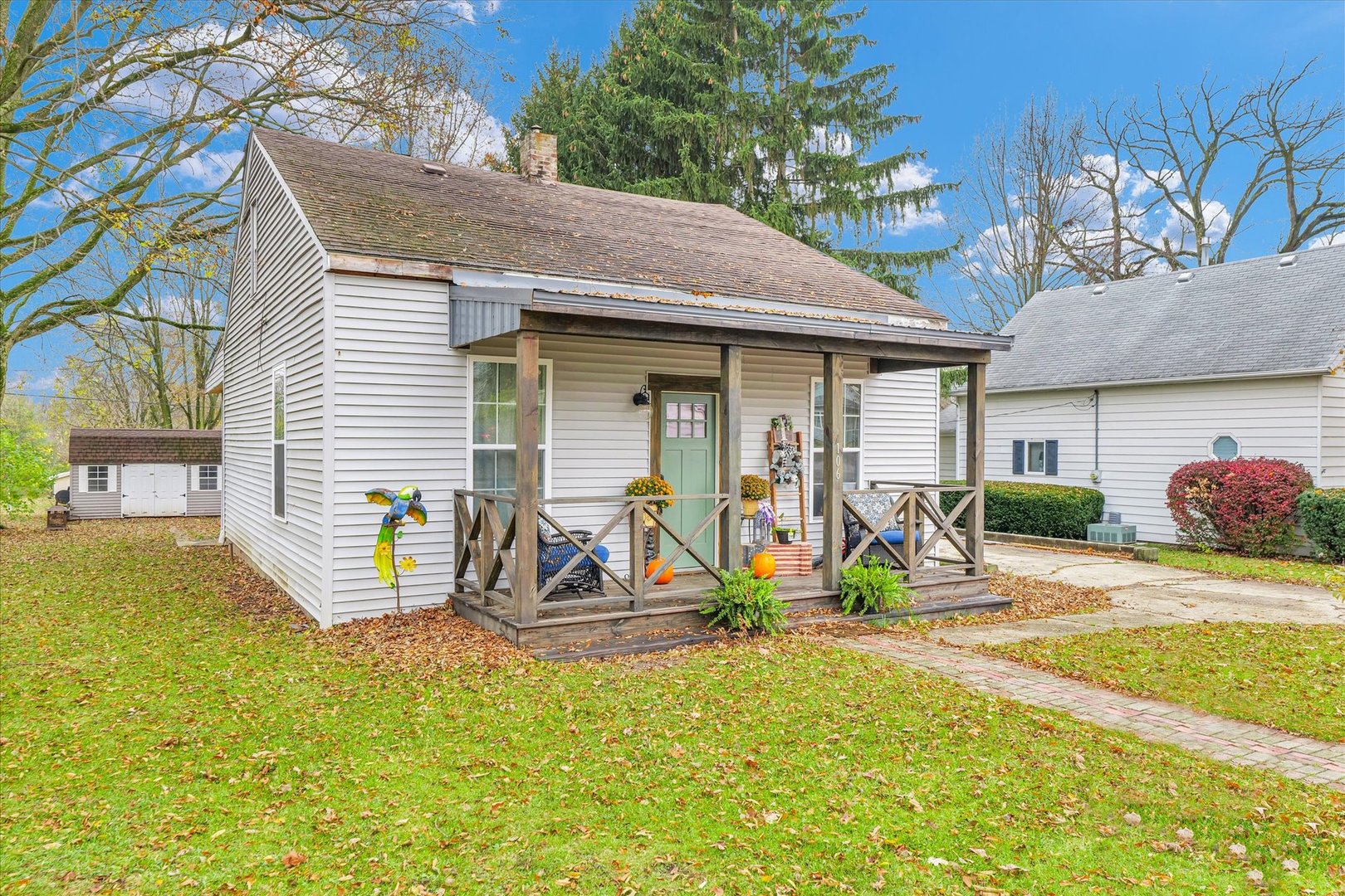 106 S Madison Street Property Photo 32