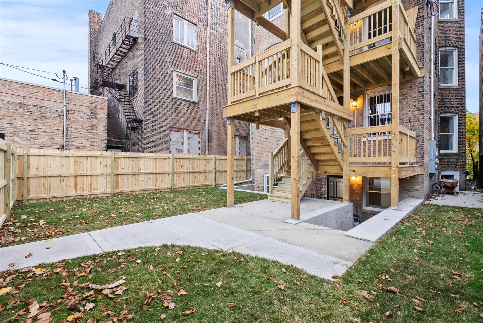 5127 S Indiana Avenue Gf Property Photo 16