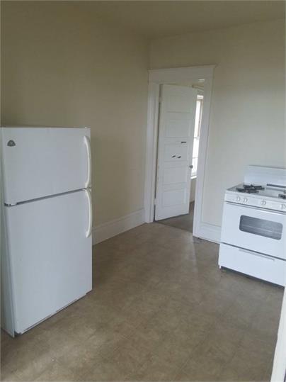 211 E Stephenson St Property Photo 23